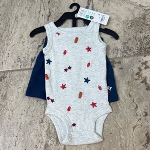 NWT Size Newborn Carters Gray Star and Rocket Print Baby Onesie